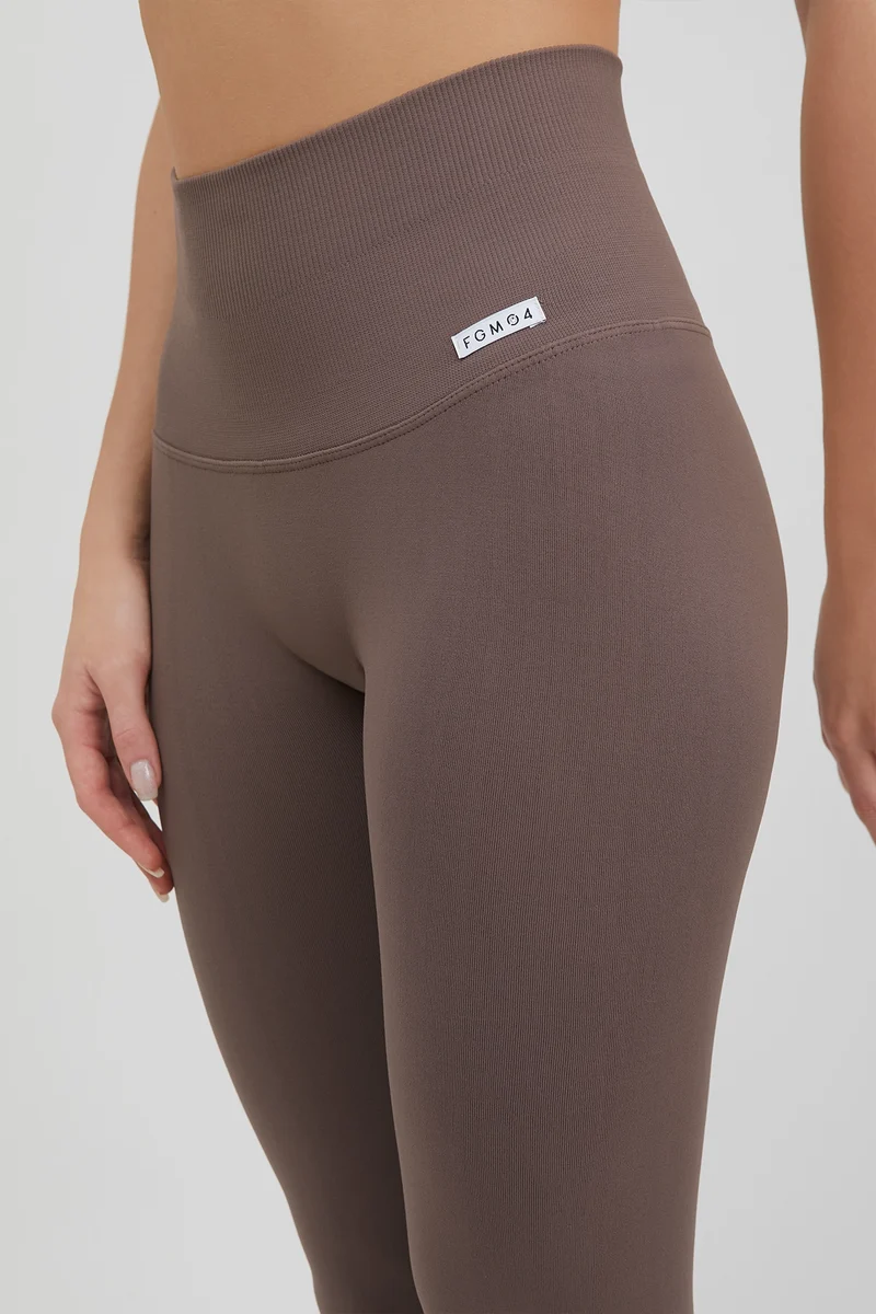Completo Soft Push Up Onyx Potato (Top + Leggings)