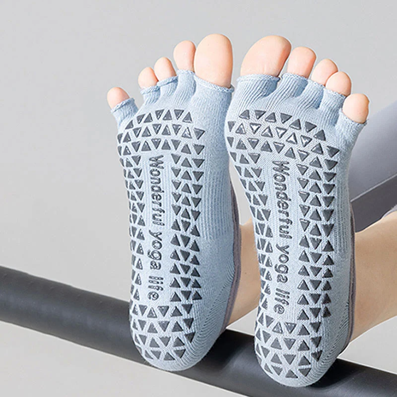 Olivenorma Zehenstegsocken mit offenem Rücken, fünf Zehen, Riemen, rutschfest, atmungsaktiv, aus Baumwolle, für Damen, ideal für Yoga und Workout.