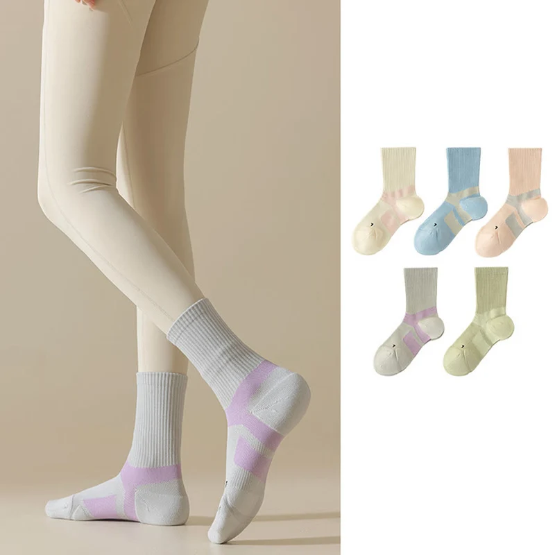 Olivenorma Wadenhohe, atmungsaktive Komfort-Socken mit Anti-Reibungs-Technologie für Pilates, Barre und Yoga – Damensocken