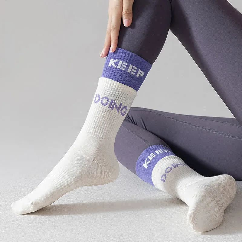 Olivenorma Cushion Grip Crew Pilates- und Barre-Komfortsocken mit weicher Polsterung und atmungsaktiver Baumwollunterstützung – rutschfeste Yoga-Socken