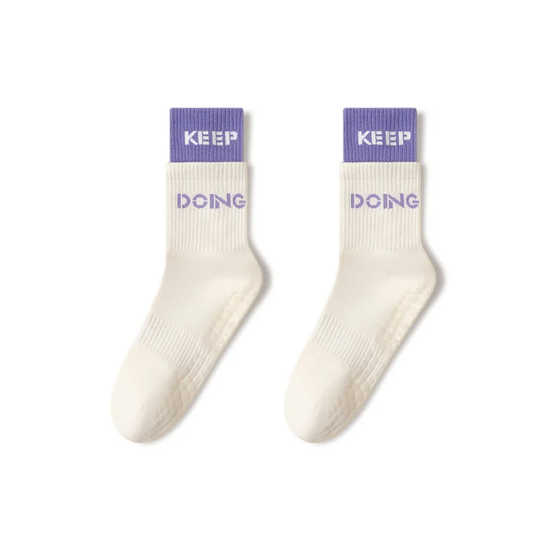 Olivenorma Cushion Grip Crew Pilates- und Barre-Komfortsocken mit weicher Polsterung und atmungsaktiver Baumwollunterstützung – rutschfeste Yoga-Socken