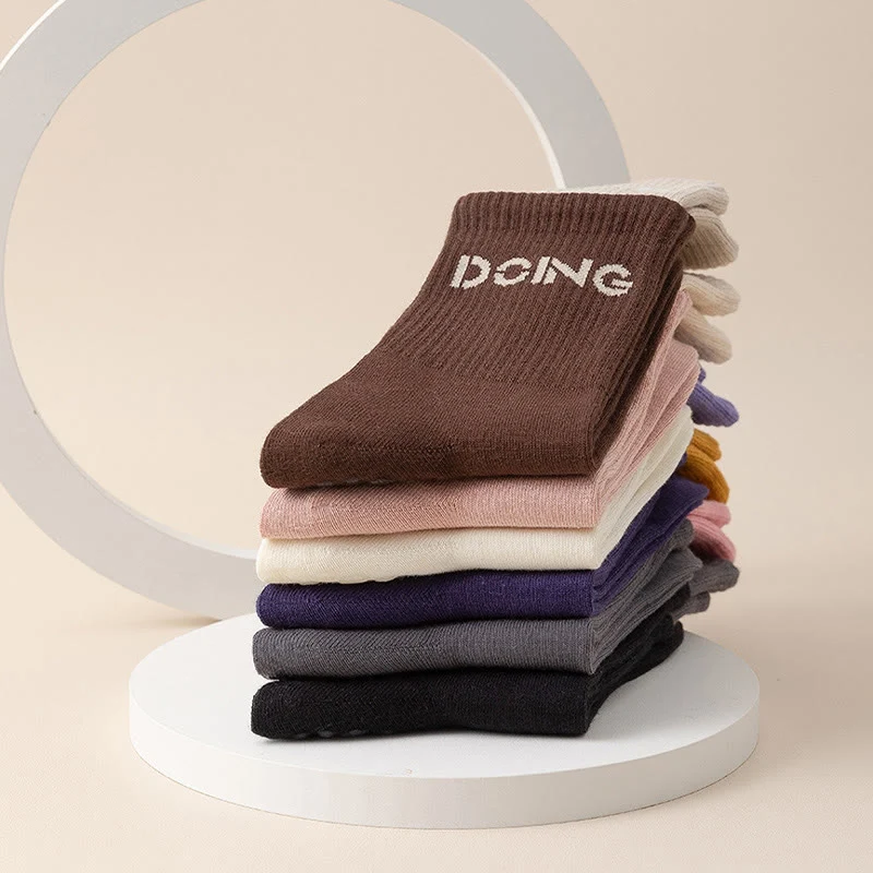Olivenorma Cushion Grip Crew Pilates- und Barre-Komfortsocken mit weicher Polsterung und atmungsaktiver Baumwollunterstützung – rutschfeste Yoga-Socken