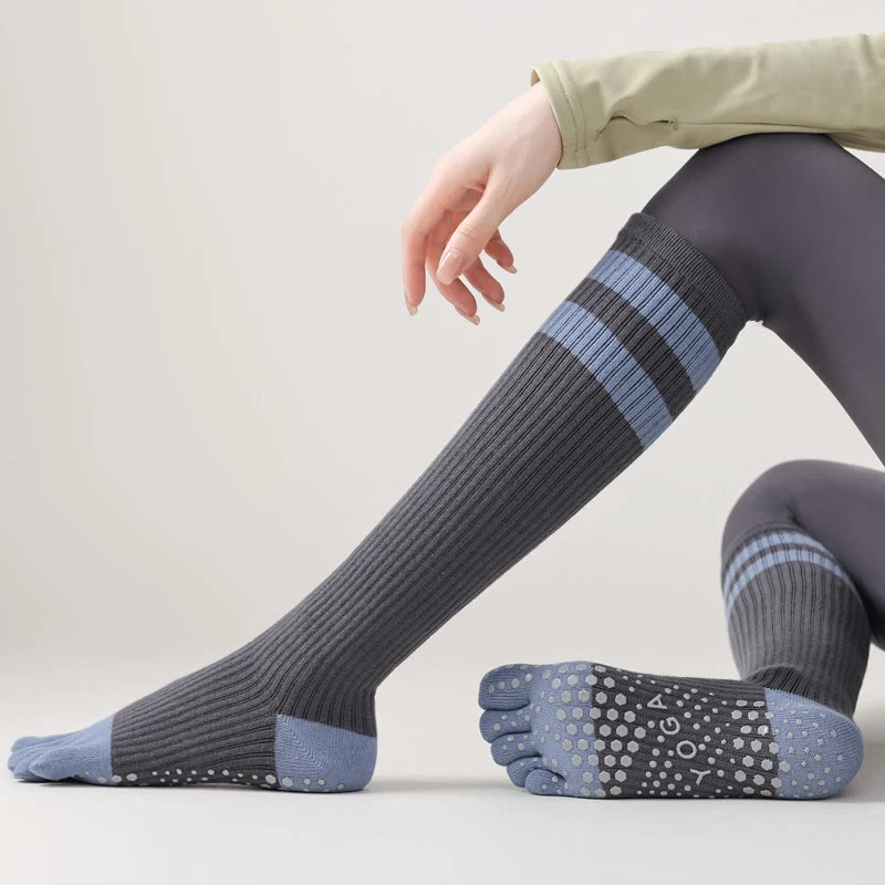 Olivenorma Fünf-Zehen-Socken, atmungsaktiv, mit Zehentrennung, rutschfestem Grip, Pilates- und Barre-Fitness-Socken für Damen mit Baumwollkomfort, Yoga-Socken