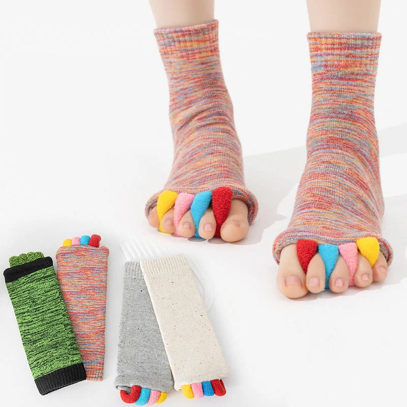 Olivenorma Bunte, atmungsaktive Zehentrennungssocken mit fünf Zehen, rutschfestem Grip, Pilates- und Barre-Fitnesssocken für Balance und Stabilität, Yoga-Socken