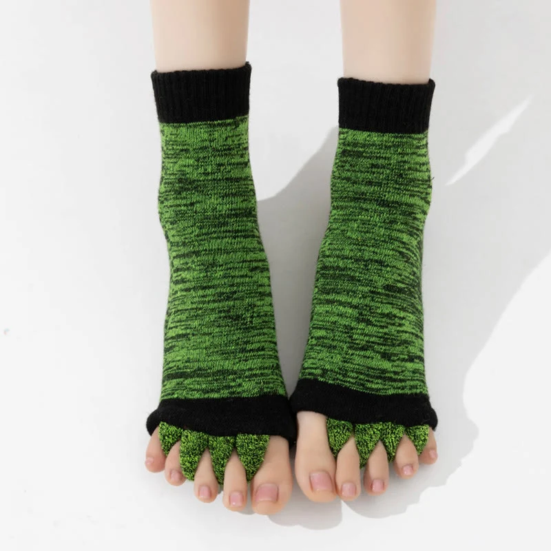 Olivenorma Bunte, atmungsaktive Zehentrennungssocken mit fünf Zehen, rutschfestem Grip, Pilates- und Barre-Fitnesssocken für Balance und Stabilität, Yoga-Socken