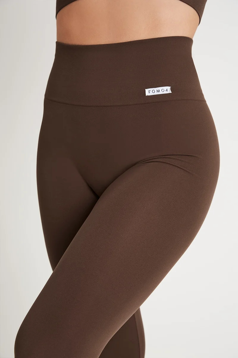 Completo Basic Yoga Cioccolato