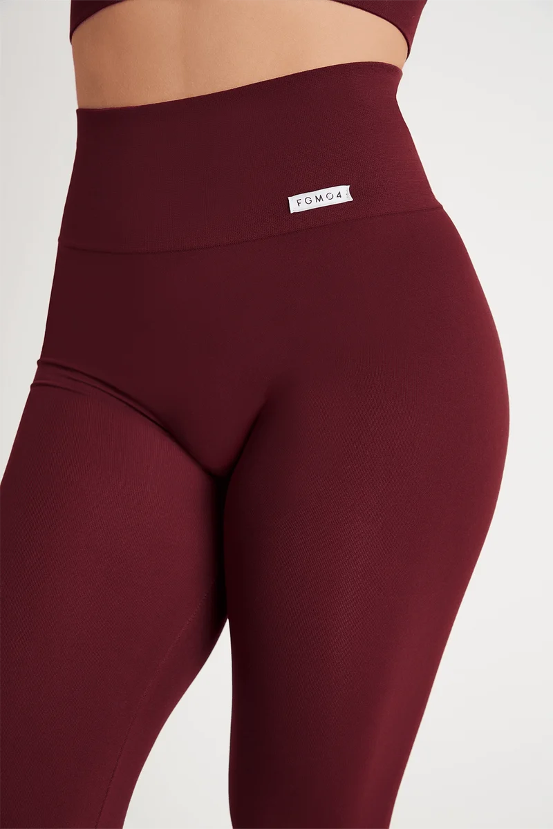 Completo Basic Yoga Merlot