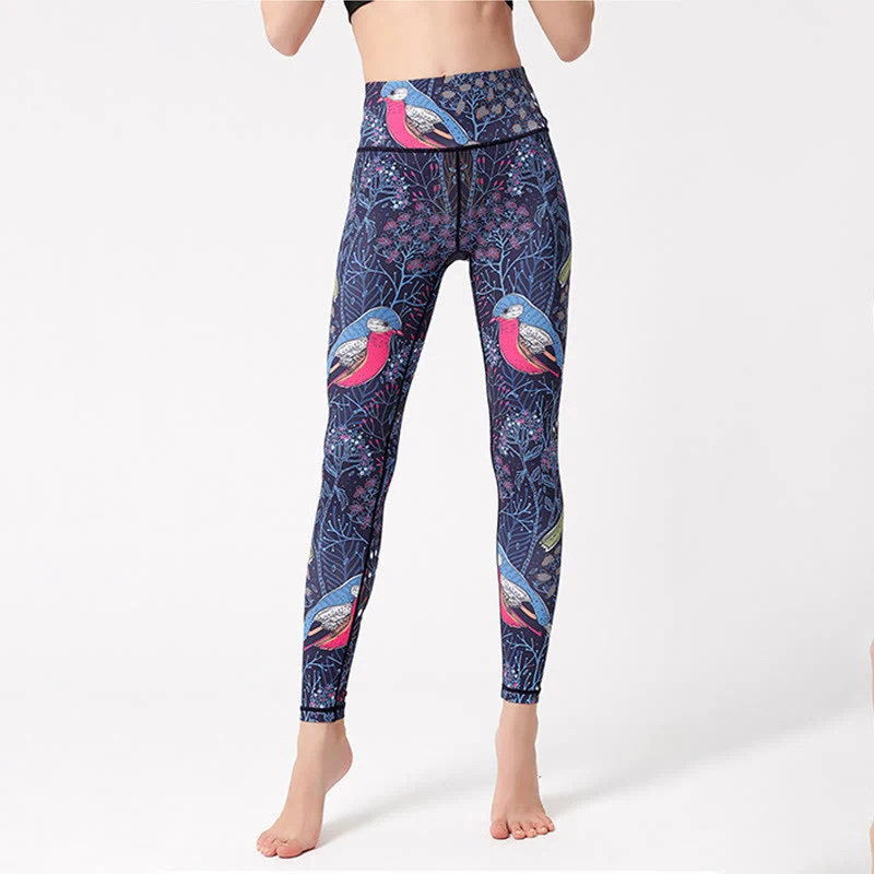 Olivenorma Yogahose mit hohem Bund und elegantem Vogelmuster