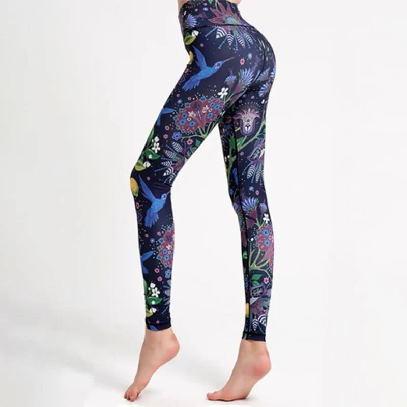 Olivenorma Yogahose mit hohem Bund und Gartenmotiv