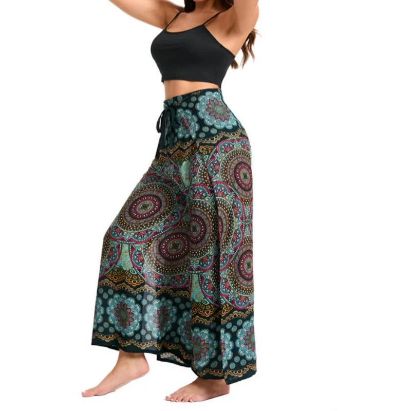 Olivenorma Damen-Hose im Boho-Stil mit Schmetterlingsmuster und weitem Bein