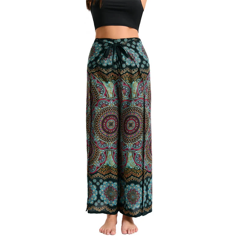 Olivenorma Damen-Hose im Boho-Stil mit Schmetterlingsmuster und weitem Bein