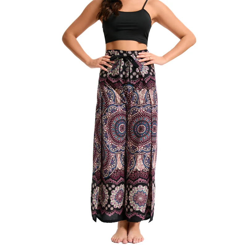 Olivenorma Damen-Hose im Boho-Stil mit Schmetterlingsmuster und weitem Bein