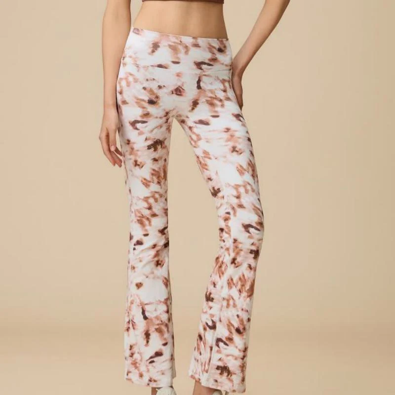 Olivenorma Damen Yogahose mit hohem Bund und ausgestelltem Bein und formgebendem Schnitt