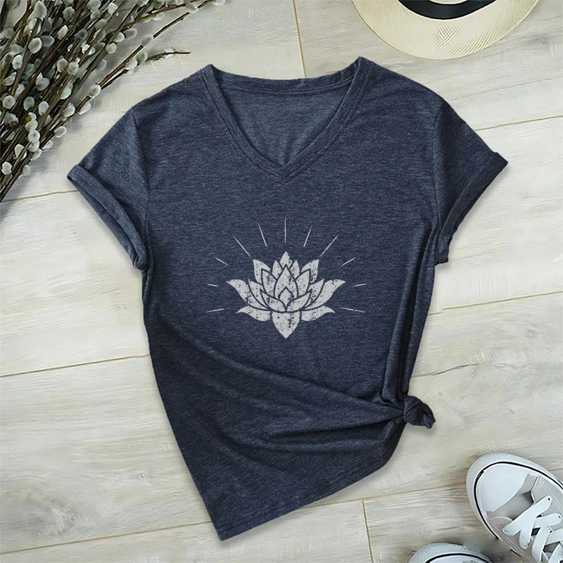 Olivenorma Lotus Zen Yoga T-Shirt mit V-Ausschnitt