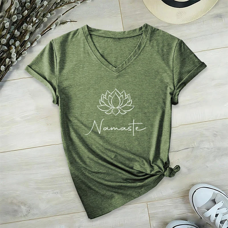 Olivenorma Minimalistisches Yoga Namaste T-Shirt mit V-Ausschnitt
