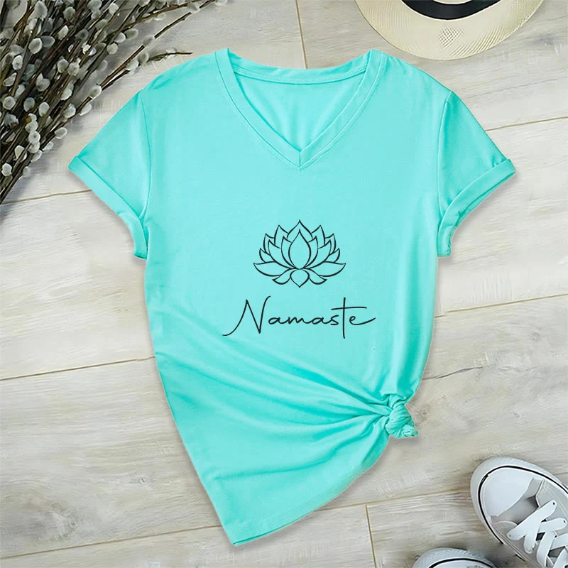 Olivenorma Minimalistisches Yoga Namaste T-Shirt mit V-Ausschnitt