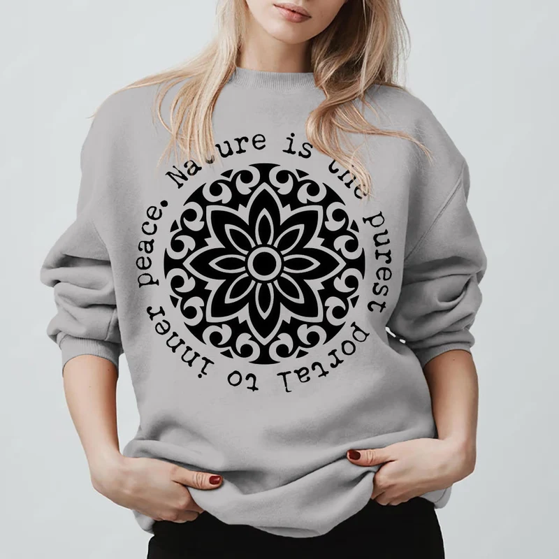 Olivenorma – Die Natur ist das reinste Portal zum inneren Frieden – Fleece-Sweatshirt mit spirituellem Motiv