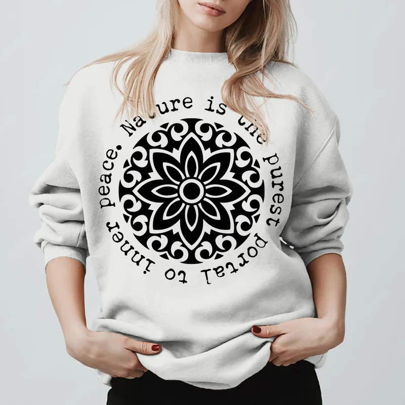 Olivenorma – Die Natur ist das reinste Portal zum inneren Frieden – Fleece-Sweatshirt mit spirituellem Motiv