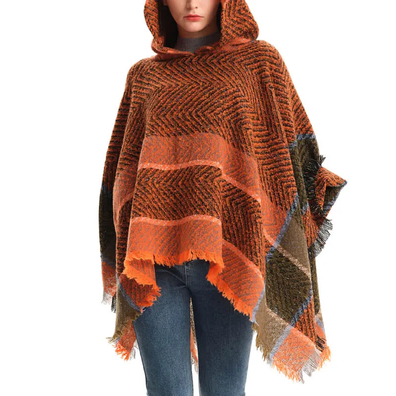 Olivenorma – Gemütlicher Pullover-Poncho-Schal mit Fischgrätenmuster