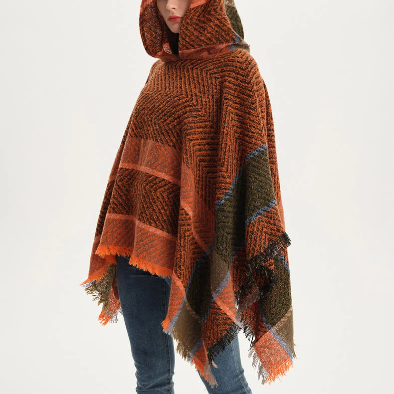 Olivenorma – Gemütlicher Pullover-Poncho-Schal mit Fischgrätenmuster