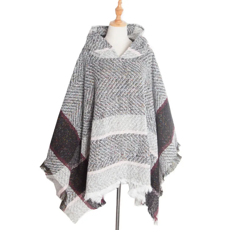 Olivenorma – Gemütlicher Pullover-Poncho-Schal mit Fischgrätenmuster