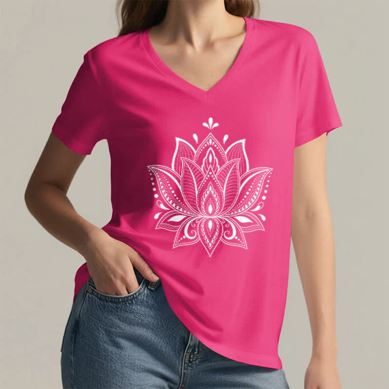 Olivenorma Mandala Lotusblume T-Shirt mit V-Ausschnitt