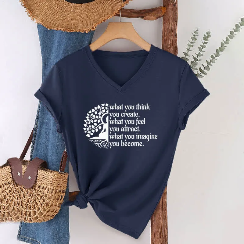 Olivenorma T-Shirt mit V-Ausschnitt „Was du denkst, erschaffst du“