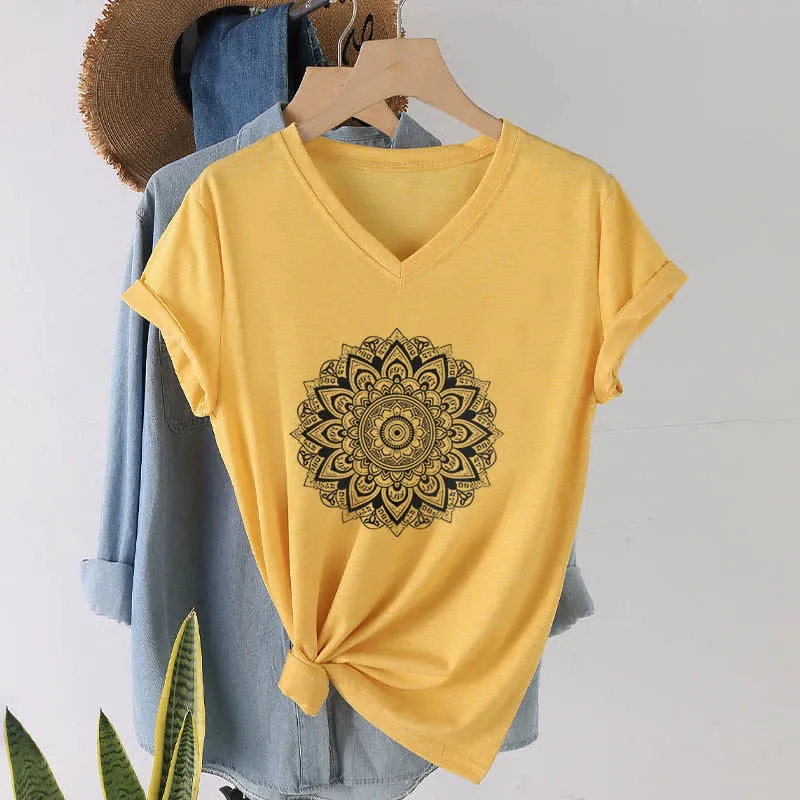 Olivenorma Lotusblume Geometrisches Muster Yoga T-Shirt mit V-Ausschnitt