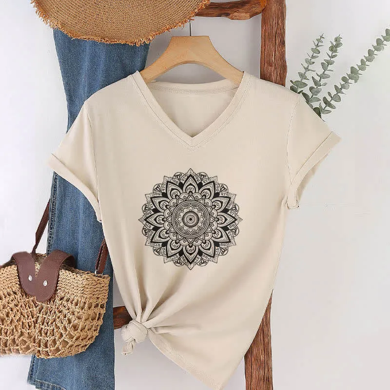 Olivenorma Lotusblume Geometrisches Muster Yoga T-Shirt mit V-Ausschnitt