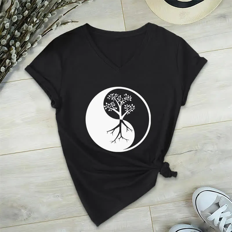 Olivenorma Yin Yang Baum Yoga Meditation T-Shirt mit V-Ausschnitt