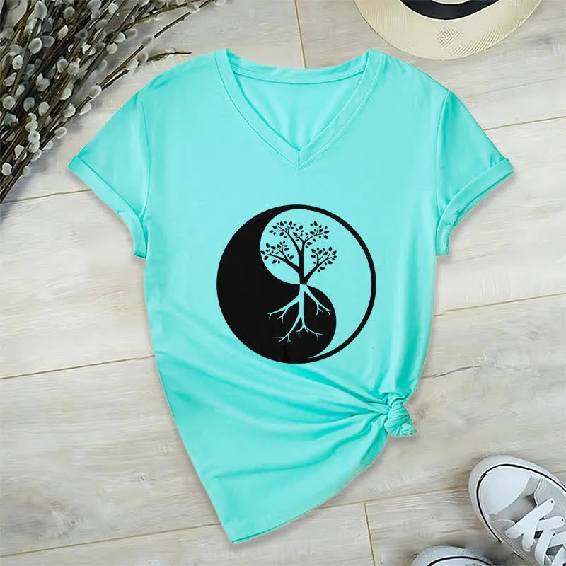 Olivenorma Yin Yang Baum Yoga Meditation T-Shirt mit V-Ausschnitt
