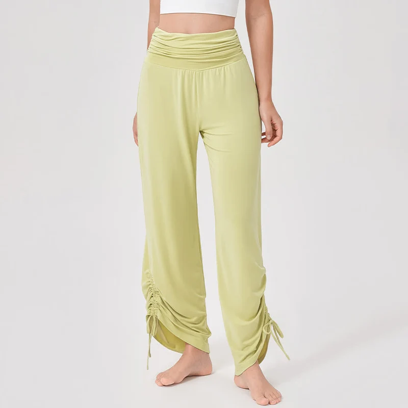 Olivenorma – Yogahose aus Viskose mit hoher Taille und lockerer Passform und Raffung