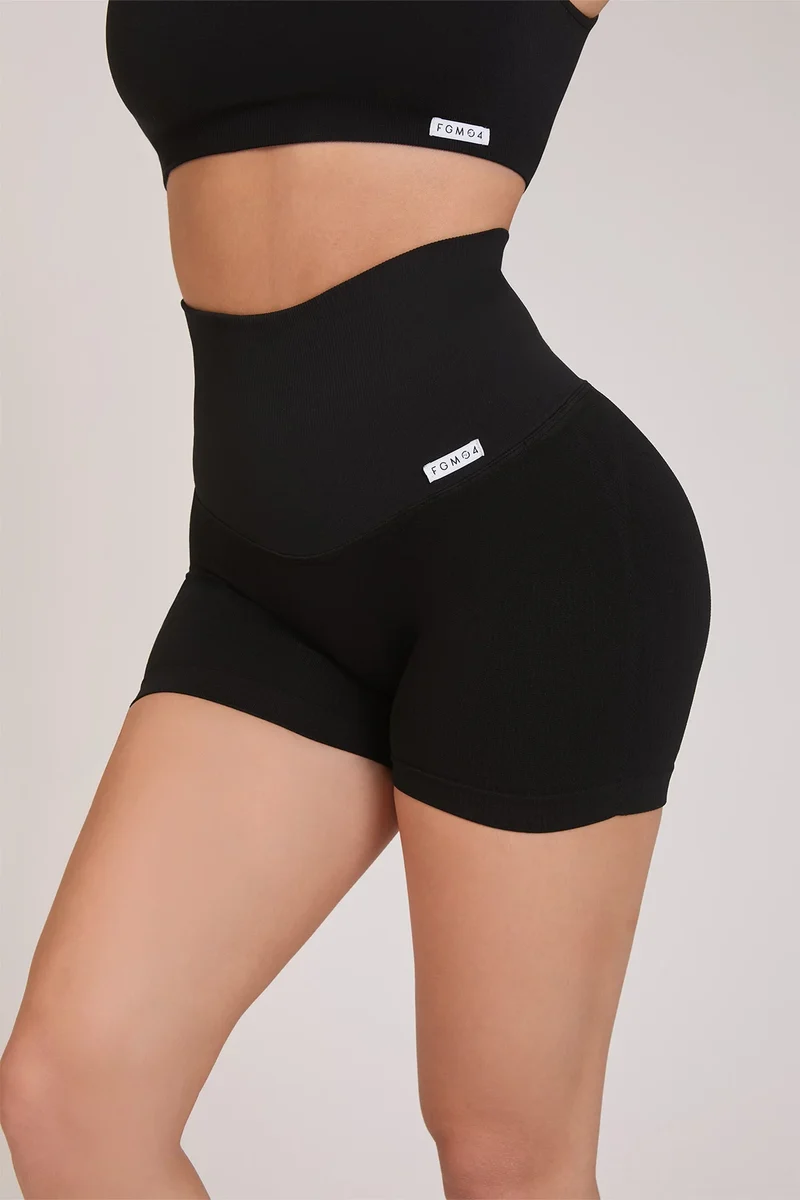 Shorts Push Up Calipso Nero Costine