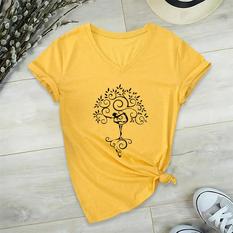Olivenorma Yoga Baumpose T-Shirt mit V-Ausschnitt