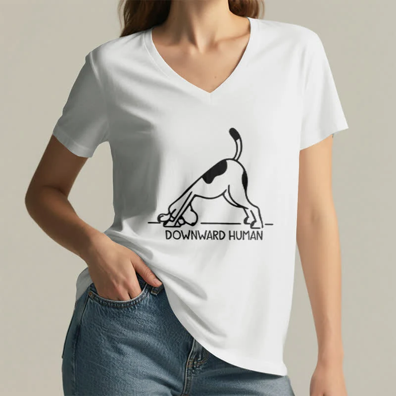 Olivenorma Downward-Facing Dog Yoga T-Shirt mit V-Ausschnitt
