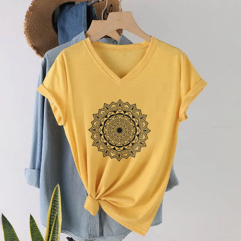 Olivenorma Mandala Lotus Boho Flower Yoga T-Shirt mit V-Ausschnitt