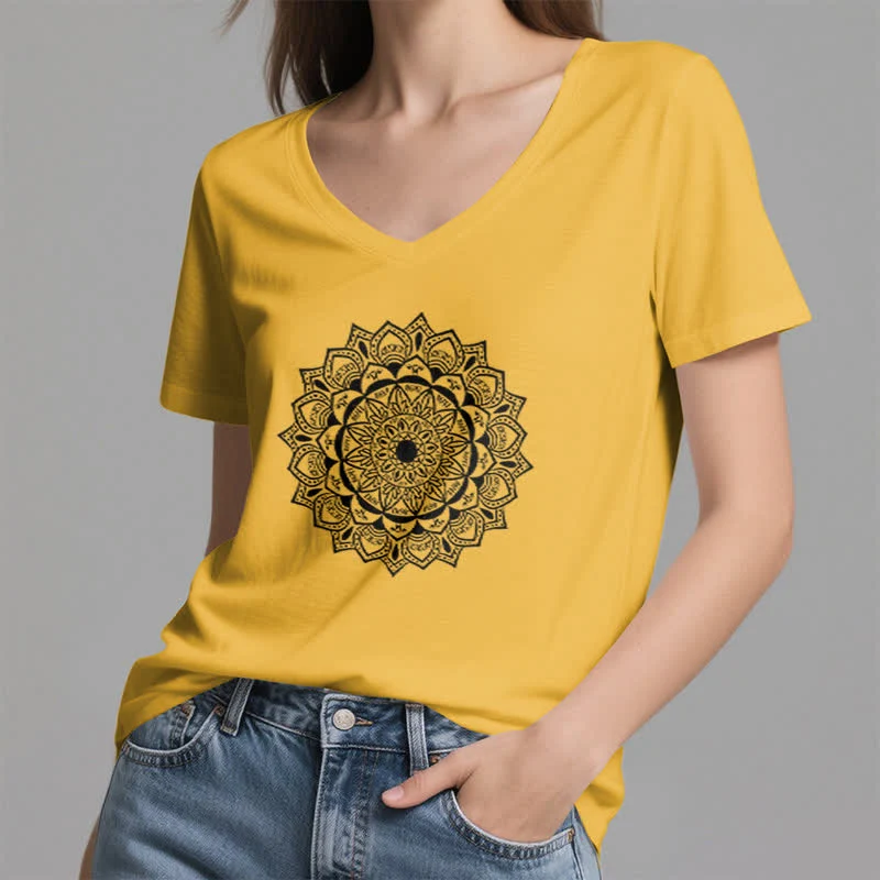 Olivenorma Mandala Lotus Boho Flower Yoga T-Shirt mit V-Ausschnitt