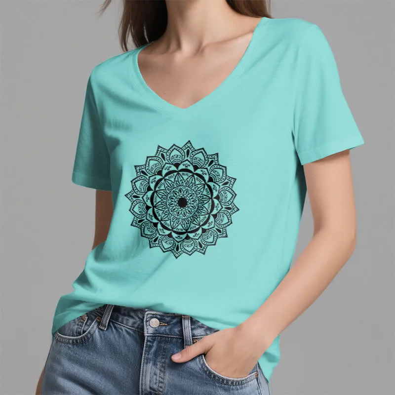 Olivenorma Mandala Lotus Boho Flower Yoga T-Shirt mit V-Ausschnitt