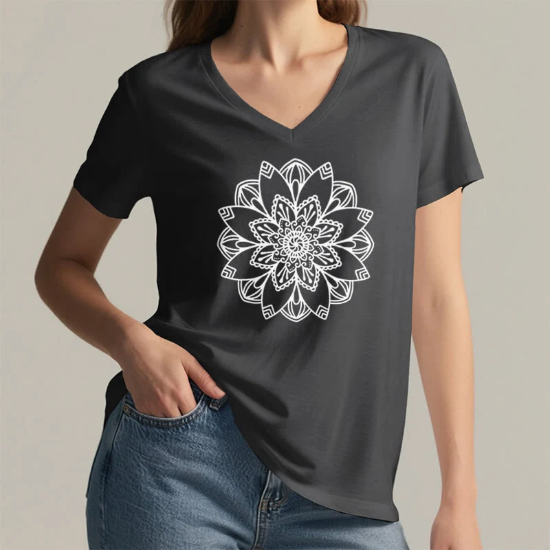 Olivenorma Mandala Floral Tee V-Ausschnitt Regular Fit Lotus Spirituelles T-Shirt