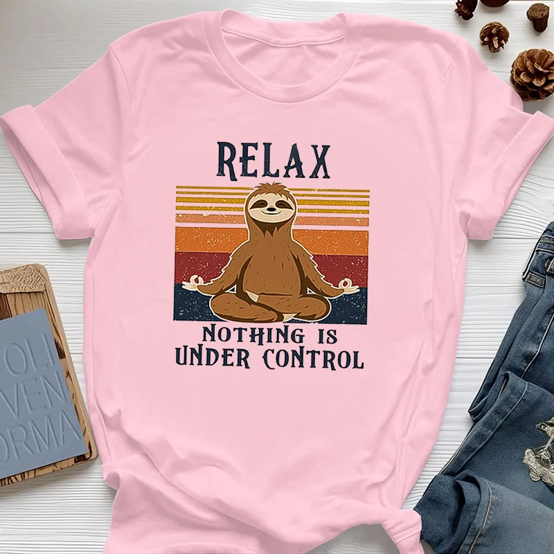 Olivenorma – Entspanntes Retro-Baumwoll-T-Shirt mit Faultier-Motiv