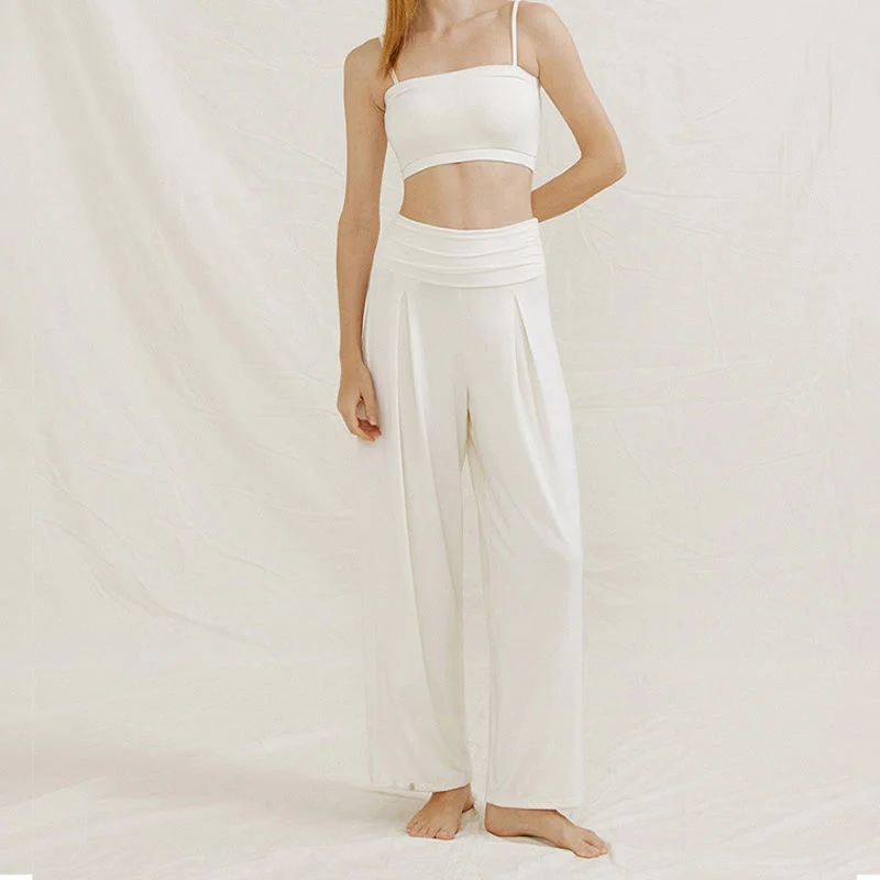 Olivenorma – Verstellbare Yogahose mit weitem Bein