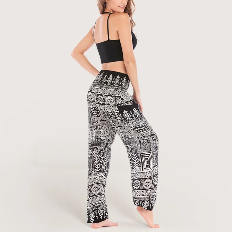 Olivenorma – Schwarze Yoga-Loungehose mit Bündchen im Bohemian-Stil