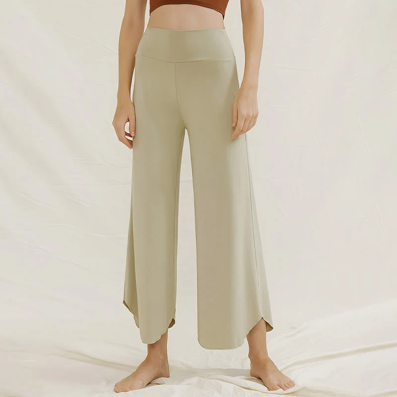 Olivenorma – Weiche, ausgestellte Yoga-Loungehose