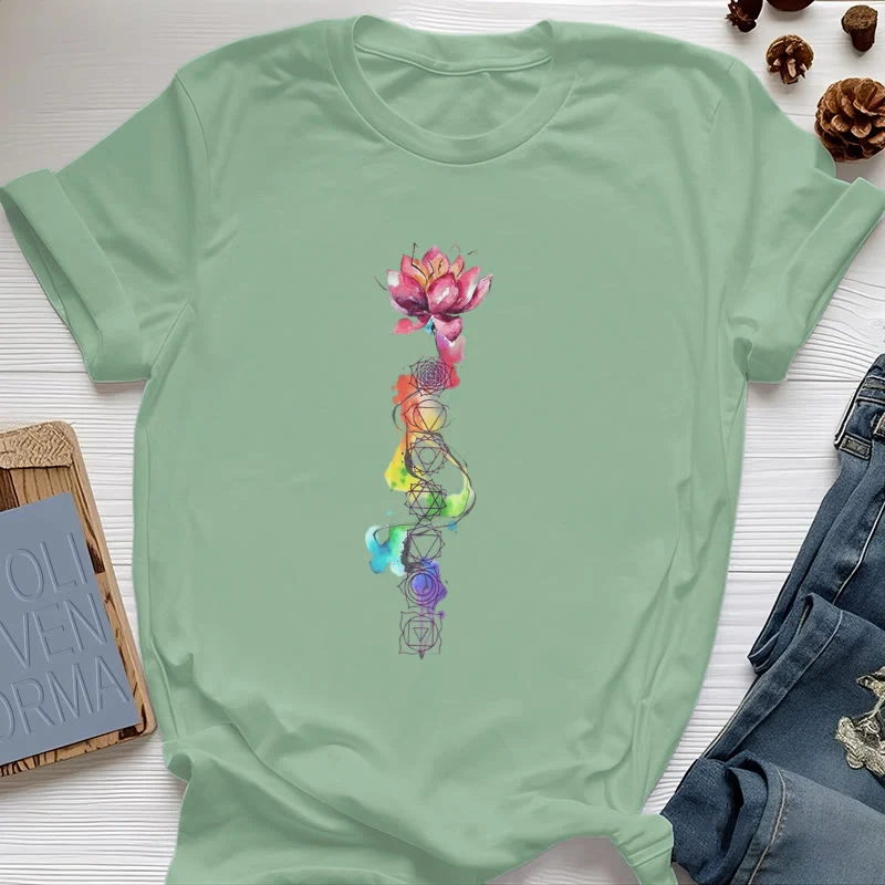 Olivenorma – T-Shirt mit Lotus-Chakra-Energie-Aquarelldruck