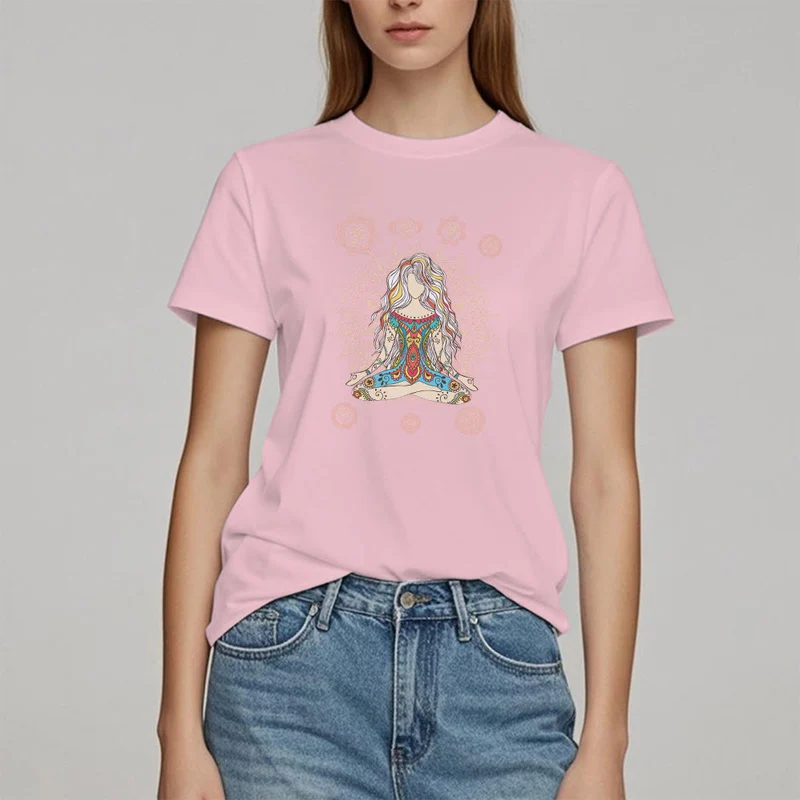 Olivenorma – Baumwoll-T-Shirt „Meditierende Göttin“