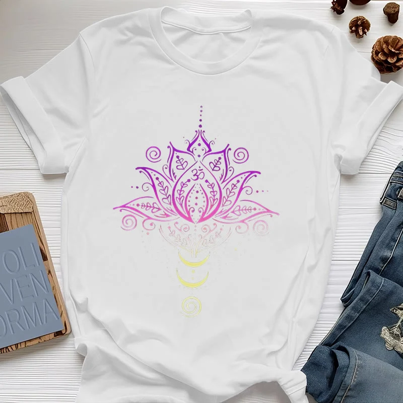 Olivenorma OM Lotusblumen-T-Shirt