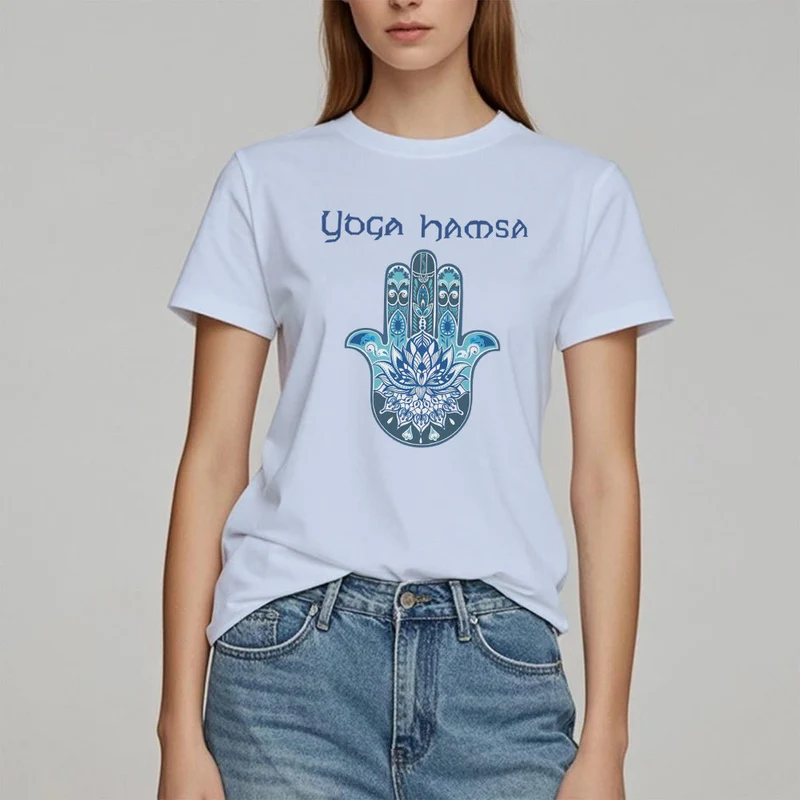 Olivenorma – Bequemes T-Shirt mit Yoga-Hamsa-Print, Blau