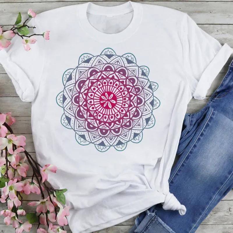 Olivenorma T-Shirt aus Baumwolle mit buntem Lotus-Elefanten-Aufdruck