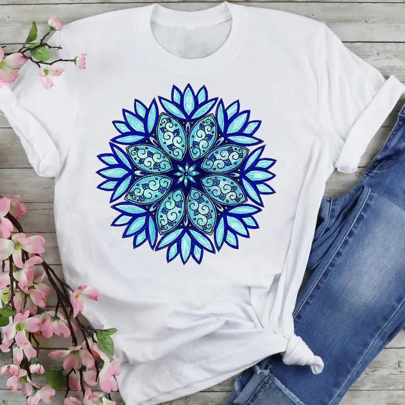 Olivenorma T-Shirt aus Baumwolle mit buntem Lotus-Elefanten-Aufdruck