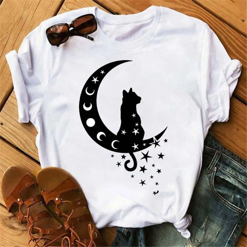 Olivenorma Cotton T-Shirt mit Mond- und Lotus-Print